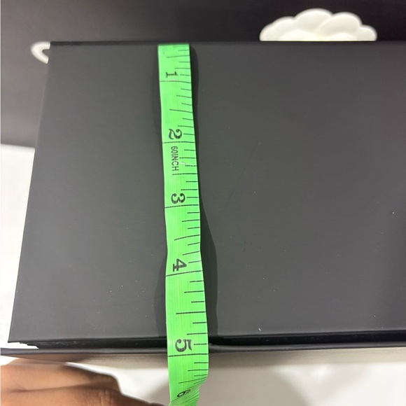 Empty CHANEL box and bag - Picture 5 of 9